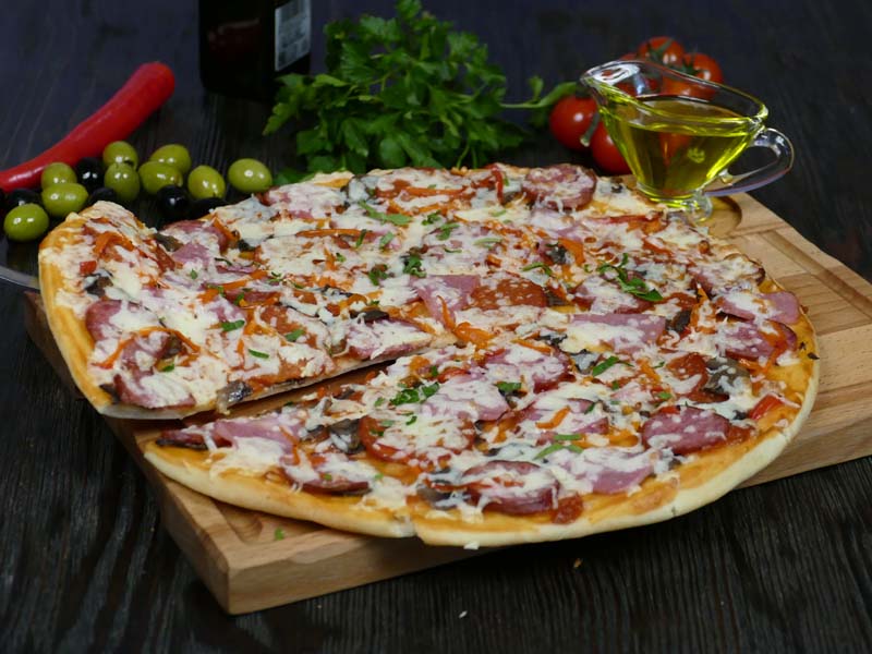 Пицца Баварская